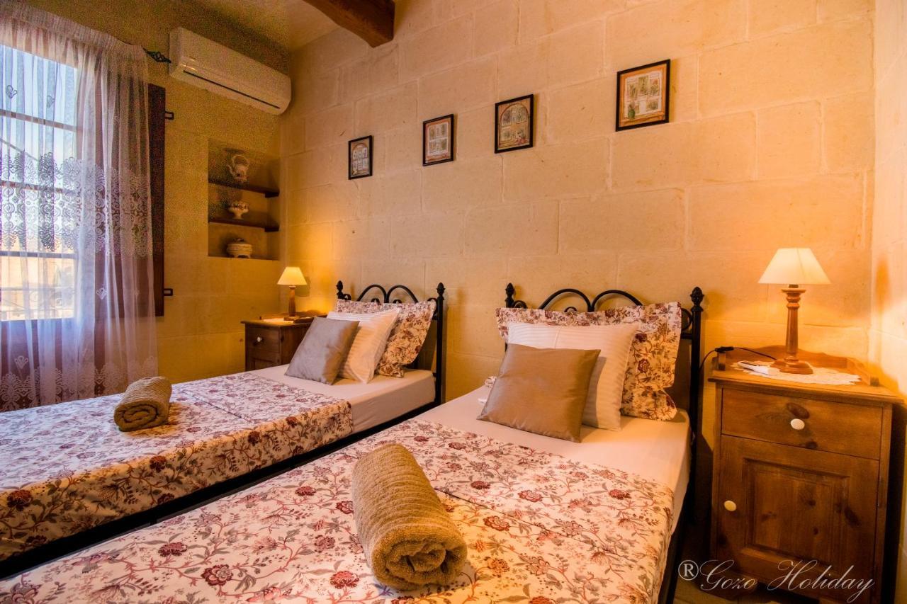 Ta Lilly Xaghra Villa Luaran gambar