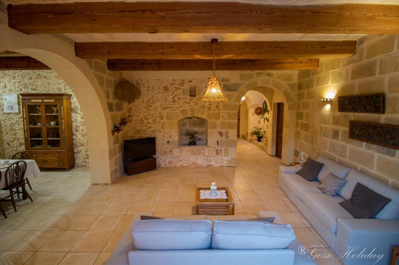 Ta Lilly Xaghra Villa Luaran gambar