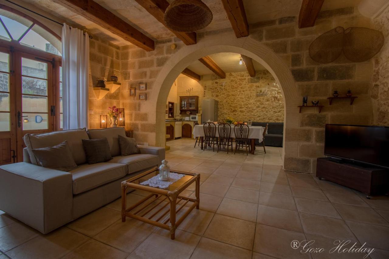 Ta Lilly Xaghra Villa Luaran gambar